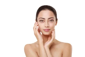 Ways to Keep Your Skin Hydrated and Radiant All Year Round