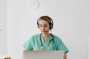 Why Specialized Training in Healthcare Is Improving Patient Outcomes