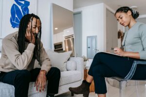 Understanding Psychosomatic Symptoms: How the Brain and Body Communicate