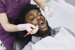 Many Men Put Off Wisdom Teeth Removal Until It’s An Emergency, And That Has A Real Cost